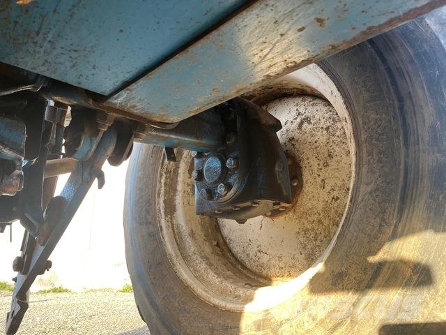 Ford New Holland Versatile 276 Costruzioni - Altro