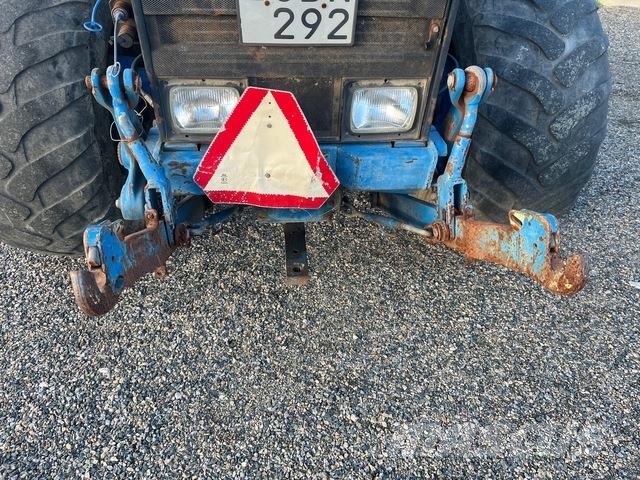 Ford New Holland Versatile 276 Costruzioni - Altro
