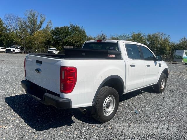 Ford Ranger شاحنات خفيفة/مفصلية الجوانب
