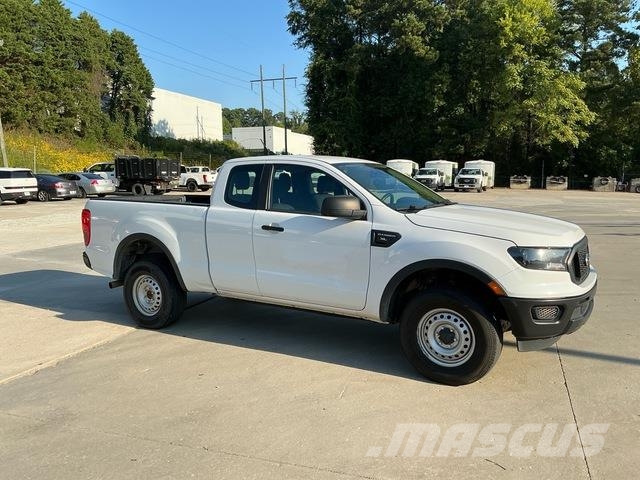 Ford Ranger Vieglais kravas automobilis/izkraušana no sāniem