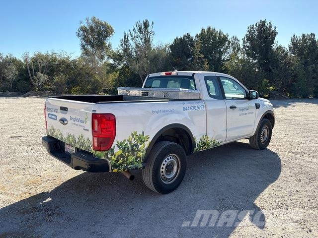 Ford Ranger Kis teherszállító/Platós kocsi