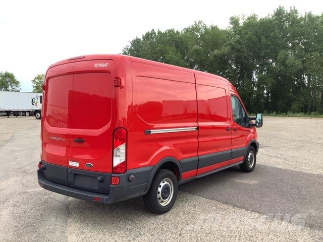 Ford Transit Pakettiautot