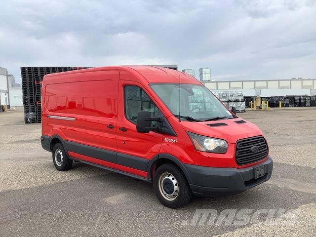 Ford Transit Pakettiautot