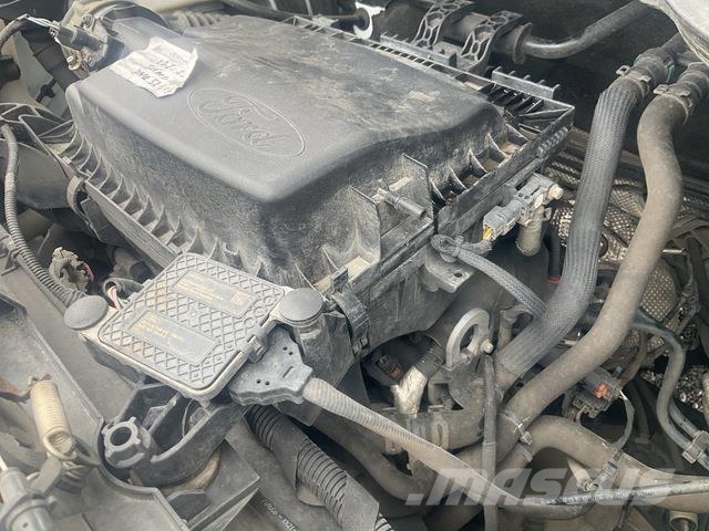 Ford Transit 130M155 المنصات الهوائية المثبتة على شاحنة