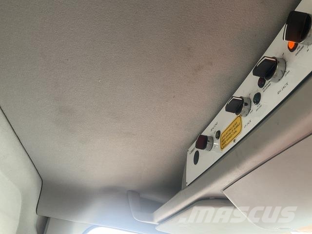 Ford Transit 130M155 المنصات الهوائية المثبتة على شاحنة