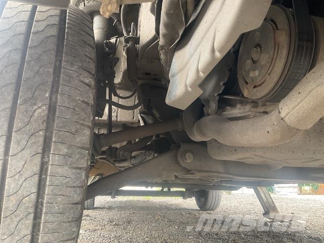 Ford Transit 130M155 المنصات الهوائية المثبتة على شاحنة