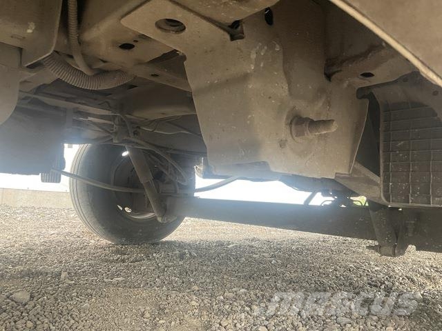 Ford Transit 130M155 المنصات الهوائية المثبتة على شاحنة