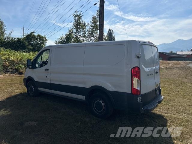 Ford Transit 150 패널 화물차