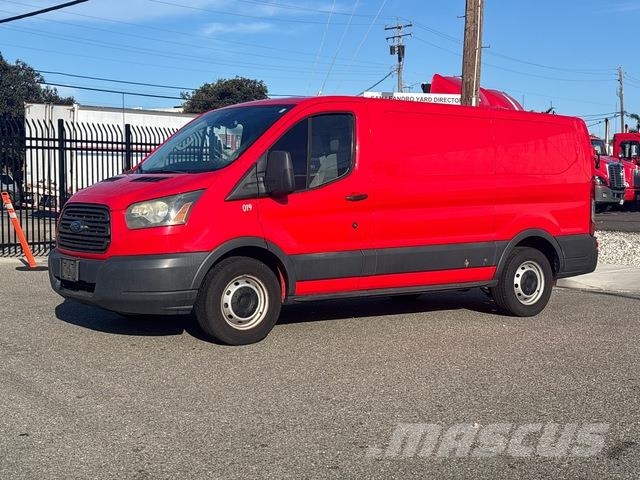 Ford Transit 150 Panel vans