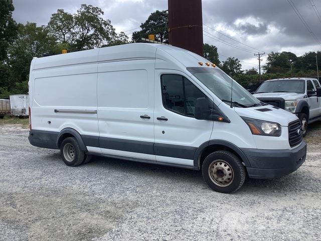Ford Transit 350 コンバイン／バキュームトラック
