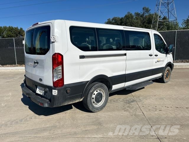 Ford Transit 350 Automobili