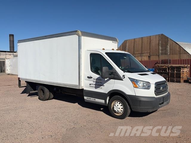 Ford Transit 350HD 厢式货车