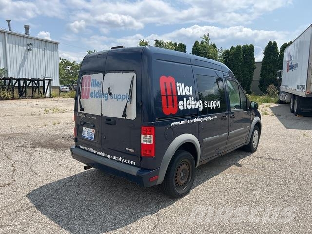 Ford Transit Connect Preču pārvadāšanas furgoni