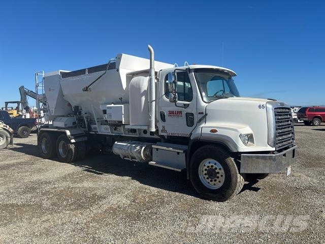 Freightliner 108SD Camiones de concreto