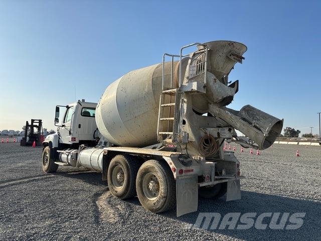 Freightliner 114 SD Outros caminhões