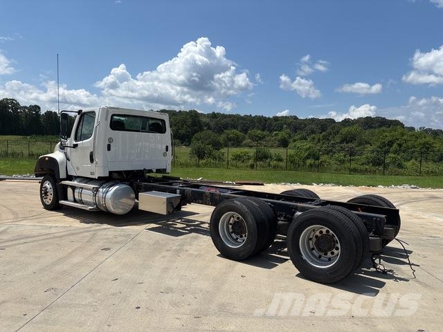 Freightliner 114SD Kabinen