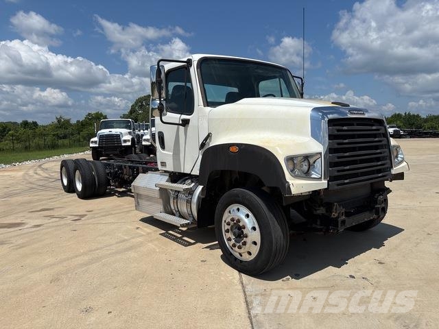 Freightliner 114SD Kabinen