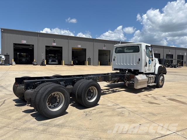 Freightliner 114SD Kabinen