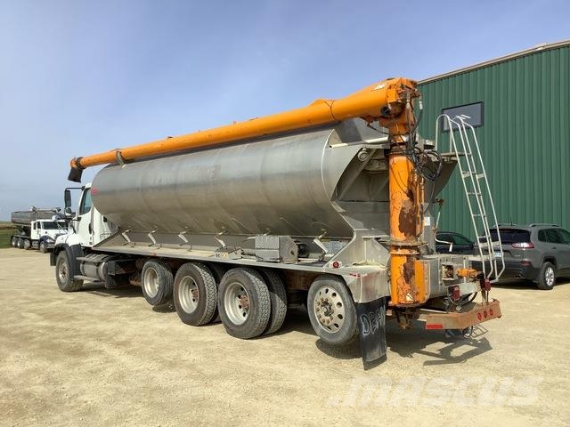 Freightliner 114SD Anlegg - Annet