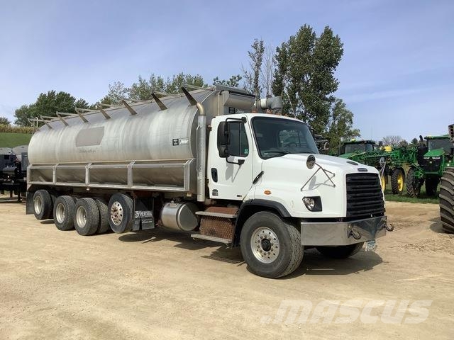 Freightliner 114SD Anlegg - Annet
