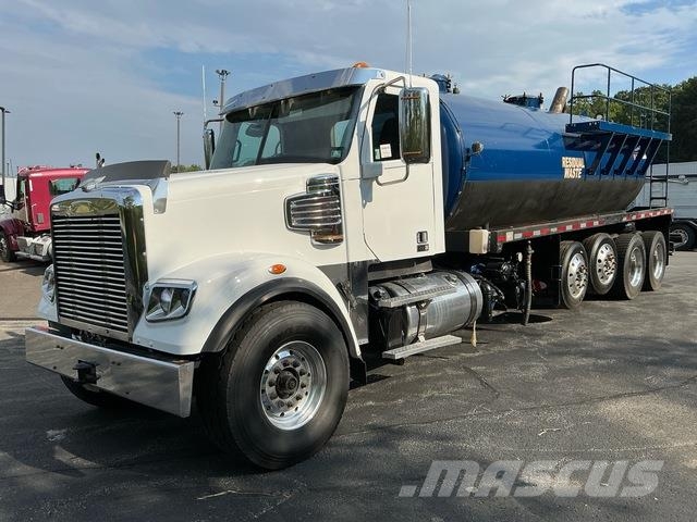 Freightliner 122SD Комбі/Вакуумні вантажівки