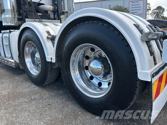 Freightliner Argosy Vlačilci