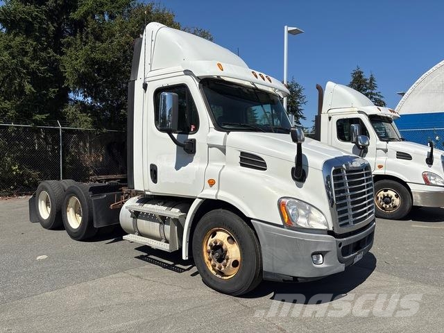 Freightliner Cascadia Sadulveokid