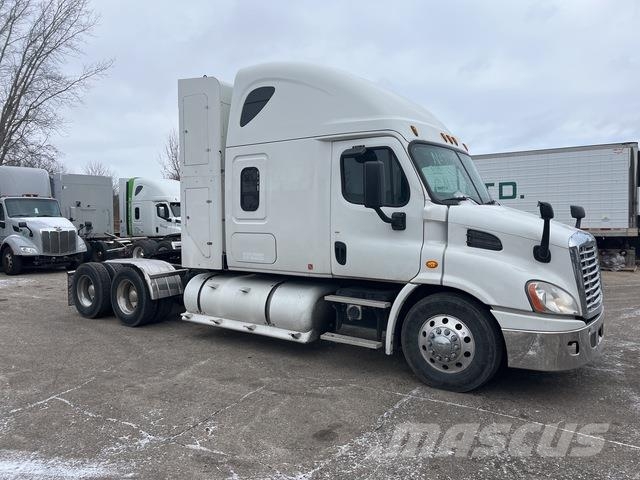 Freightliner Cascadia 113 Tracteur routier
