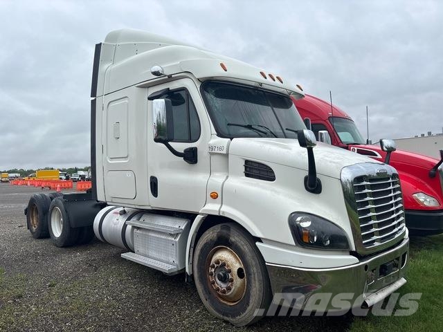 Freightliner Cascadia 113 Tracteur routier