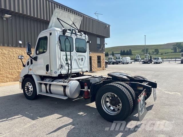 Freightliner Cascadia 113 Tractores (camiões)