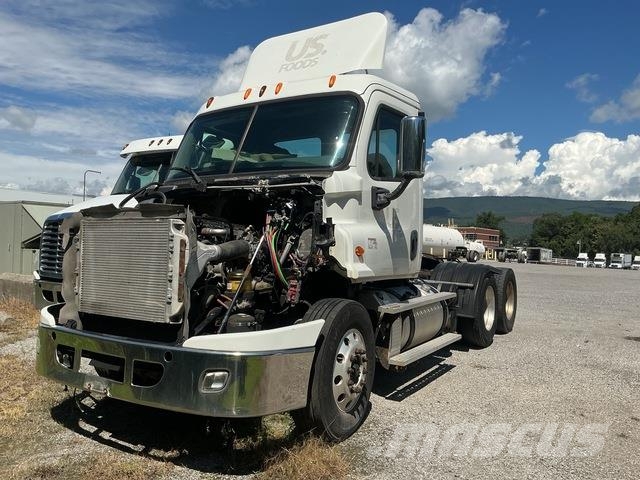 Freightliner Cascadia 113 Naudoti vilkikai