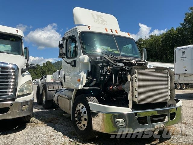 Freightliner Cascadia 113 Naudoti vilkikai