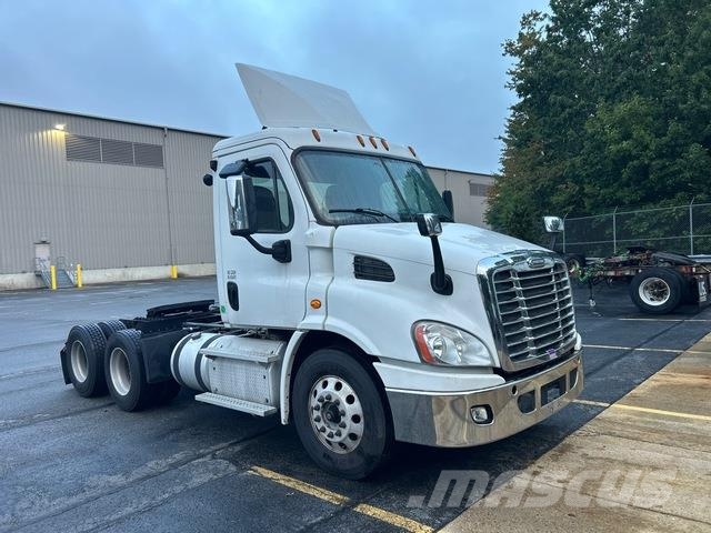 Freightliner Cascadia 113 Vlačilci