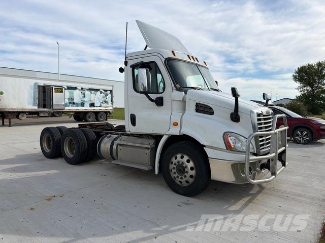 Freightliner Cascadia 113 Tractores (camiões)