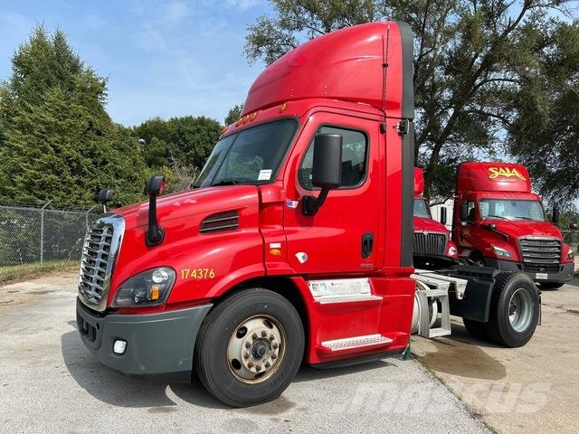 Freightliner Cascadia 113 Ciągniki siodłowe