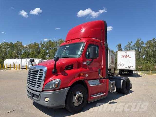 Freightliner Cascadia 113 Prime Movers