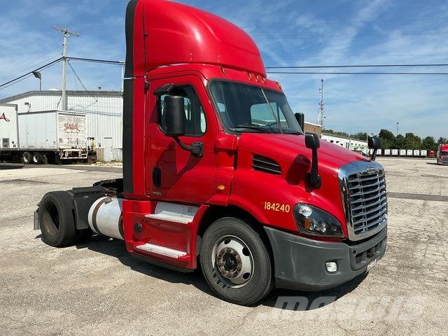 Freightliner Cascadia 113 Prime Movers