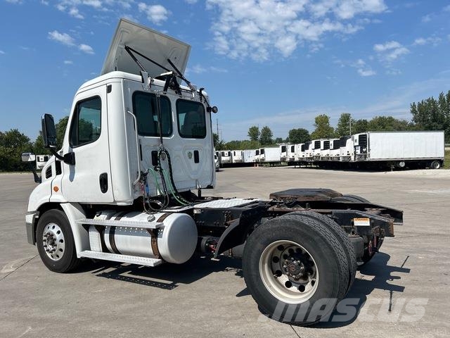 Freightliner Cascadia 113 Tractores (camiões)