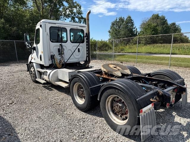 Freightliner Cascadia 113 Prime Movers