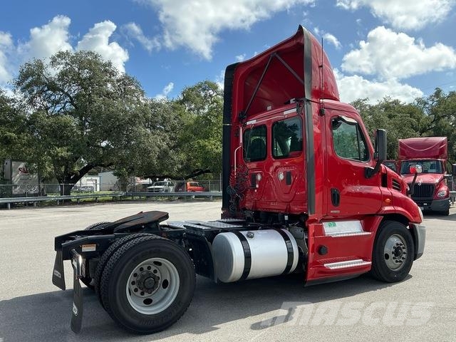 Freightliner Cascadia 113 Ciągniki siodłowe