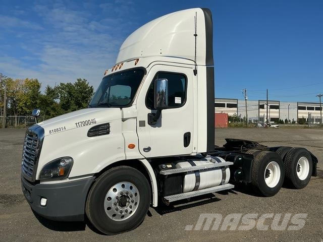 Freightliner Cascadia 113 Vilcēji