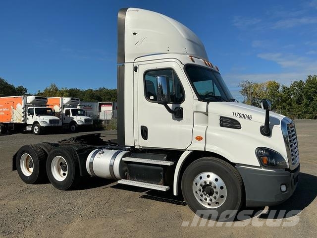 Freightliner Cascadia 113 Vilcēji