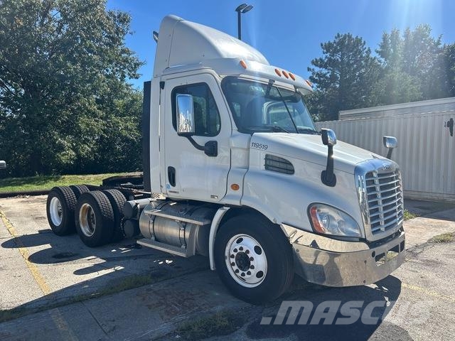 Freightliner Cascadia 113 Sattelzugmaschinen
