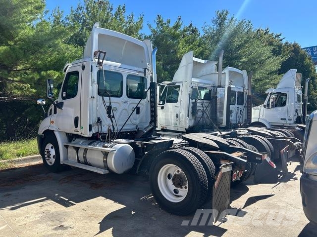 Freightliner Cascadia 113 Sattelzugmaschinen