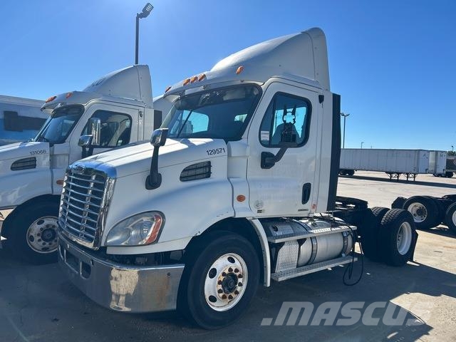 Freightliner Cascadia 113 Sattelzugmaschinen