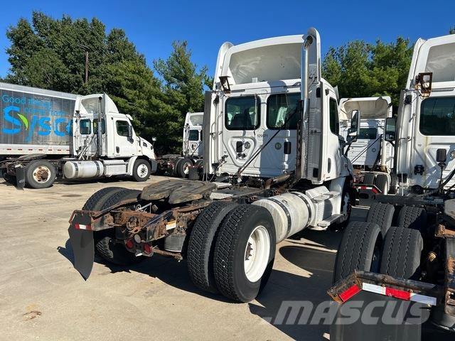 Freightliner Cascadia 113 Sattelzugmaschinen