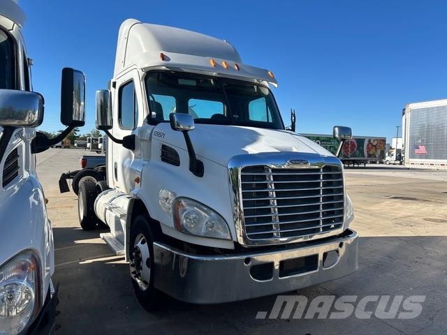 Freightliner Cascadia 113 Sattelzugmaschinen