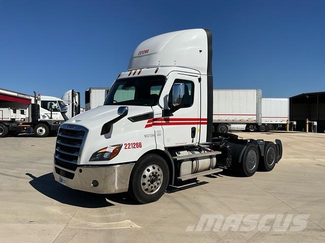 Freightliner Cascadia 116 وحدات الجر