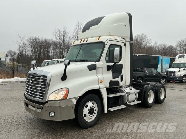 Freightliner Cascadia 125 Trækkere