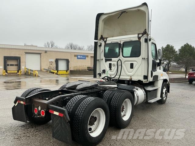 Freightliner Cascadia 125 Trækkere